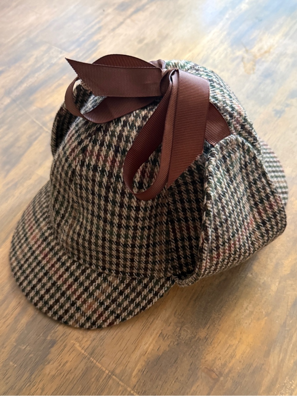 Sherlock Holmes Houndstooth Cap